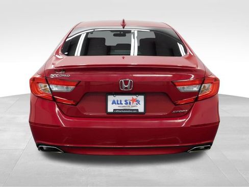 Used 2018 Honda Accord Sport image 7