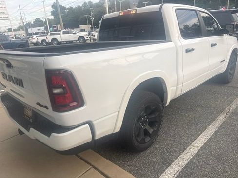 Used 2025 RAM 1500 Big Horn AWD/4WD image 12
