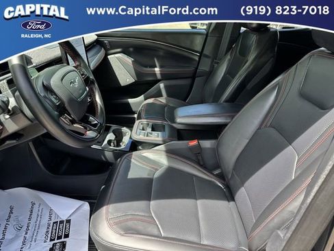 Certified 2025 Ford Mustang Mach-E Premium w/ Sport Appearance Package AWD/4WD image 19