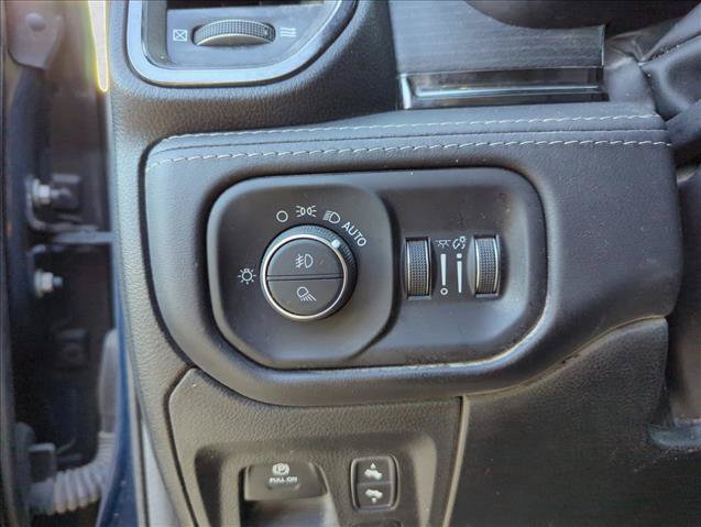 Used 2023 RAM 1500 Limited AWD/4WD image 15