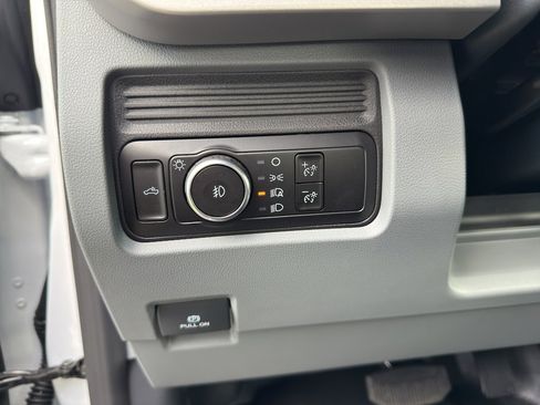 New 2026 Ford F250 XL w/ FX4 Off-Road Package image 17