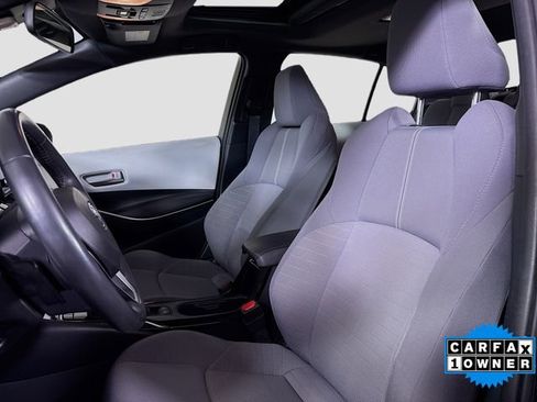 Used 2020 Toyota Corolla SE image 19