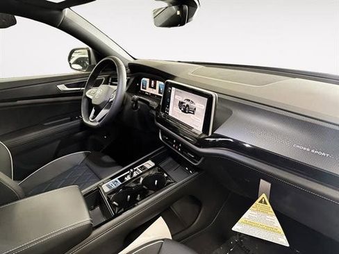 New 2025 Volkswagen Atlas SEL Premium R-Line AWD/4WD image 9