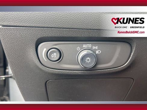 New 2026 Buick Encore GX Sport Touring w/ Comfort Package AWD/4WD image 27