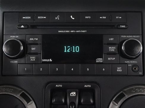 Used 2016 Jeep Wrangler Unlimited Sport w/ Quick Order Package 24S AWD/4WD image 29