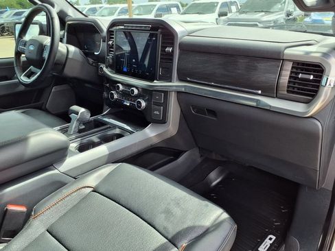 Used 2024 Ford F150 Lariat w/ FX4 Off-Road Package AWD/4WD image 29