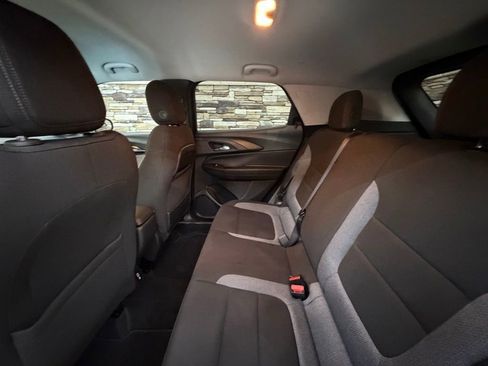 Used 2023 Chevrolet TrailBlazer LT w/ Convenience Package AWD/4WD image 28