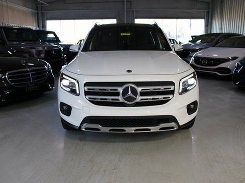 Used 2020 Mercedes-Benz GLB 250 image 42