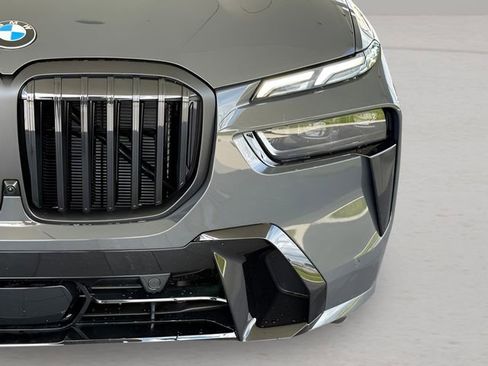 Used 2026 BMW X7 xDrive40i w/ M Sport Package image 6