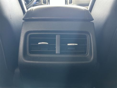 Used 2023 Ford Edge SEL image 35