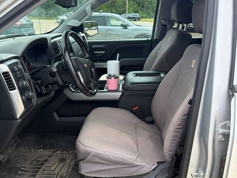 Used 2018 Chevrolet Silverado 1500 LT w/ All Star Edition AWD/4WD image 3