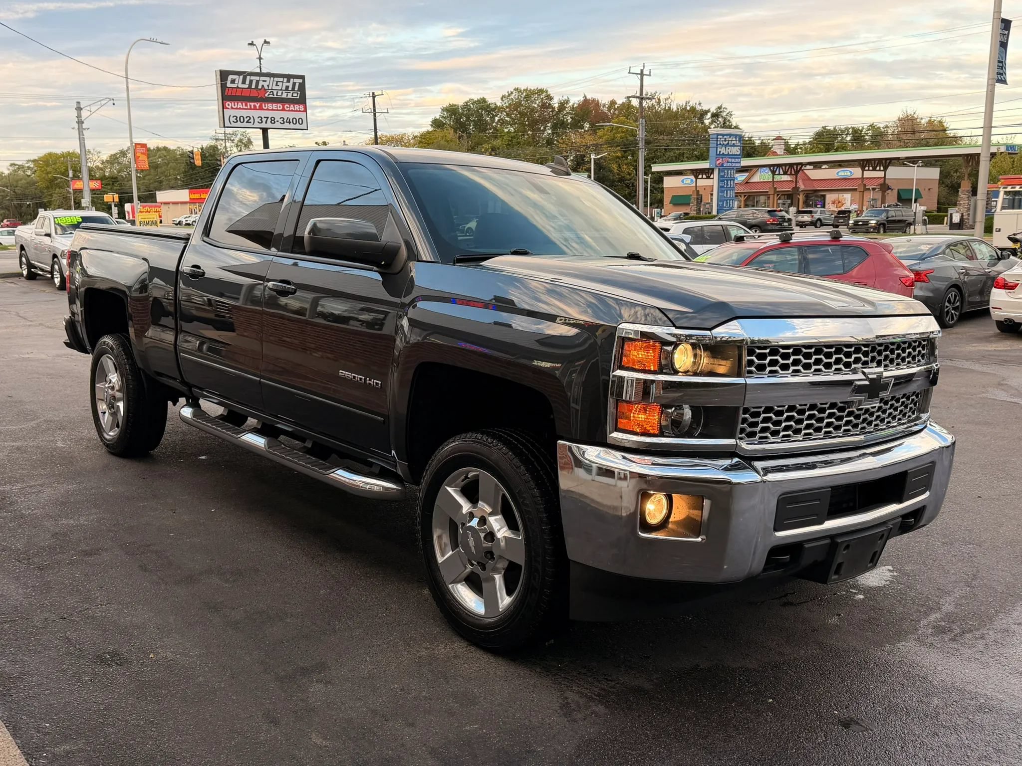 Used 2019 Chevrolet Silverado 2500 LT w/ All Star Edition AWD/4WD image 5