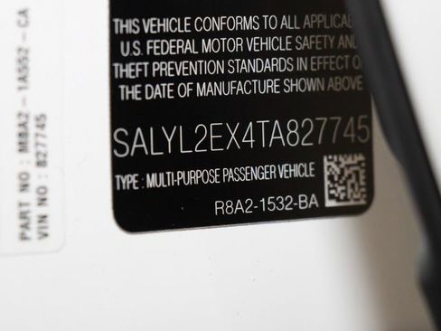 Used 2026 Land Rover Range Rover Velar Dynamic SE image 23