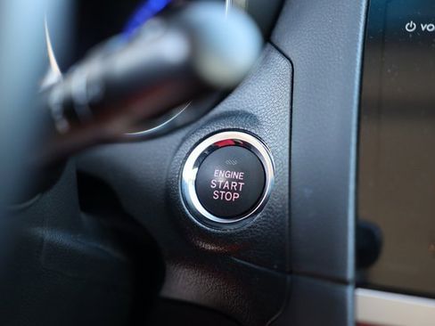 Used 2015 Subaru Legacy 3.6R Limited image 23