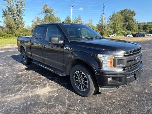 Used 2019 Ford F150 XLT w/ Equipment Group 302A Luxury AWD/4WD image 10