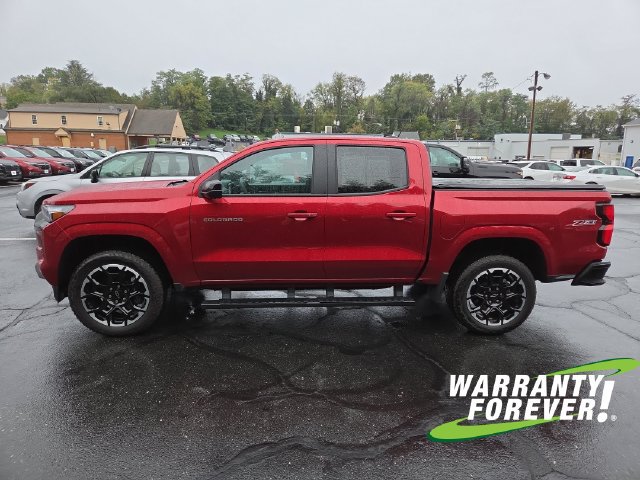 Used 2026 Chevrolet Colorado Z71 w/ Technology Package AWD/4WD image 4