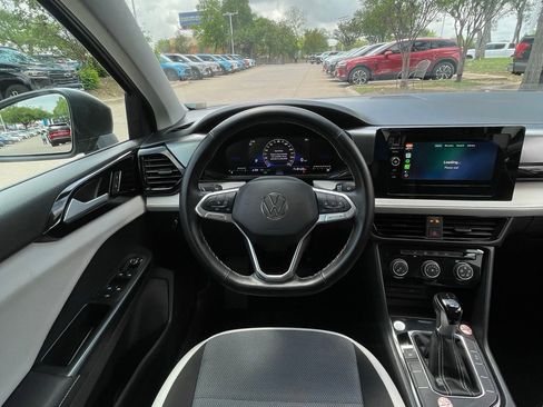 Used 2025 Volkswagen Taos S FWD image 11