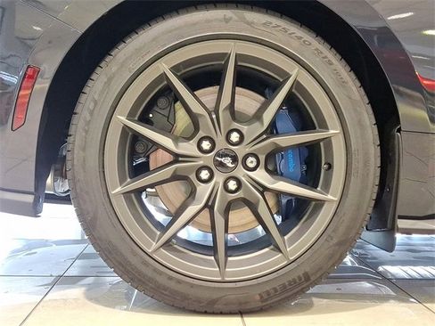 New 2025 Ford Mustang Dark Horse image 5