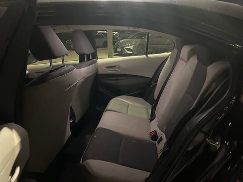 Used 2025 Toyota Corolla LE image 13