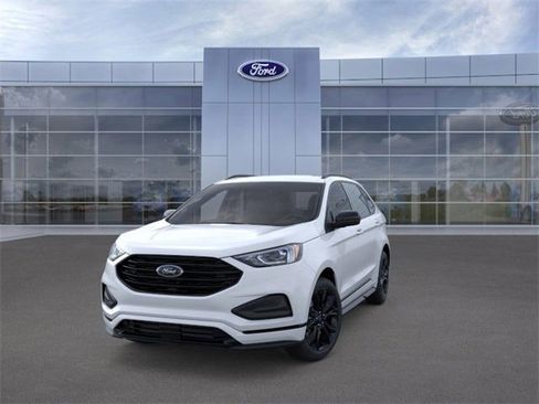 New 2024 Ford Edge SE w/ Black Appearance Package image 24