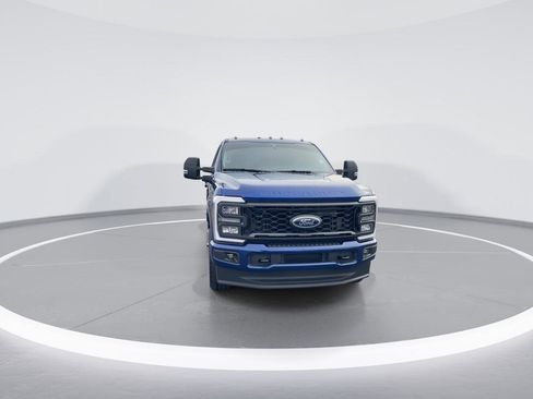 Used 2026 Ford F250 XL w/ STX Appearance Package image 3