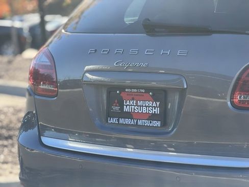 Used 2012 Porsche Cayenne image 10