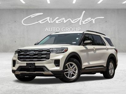 Used 2025 Ford Explorer Active