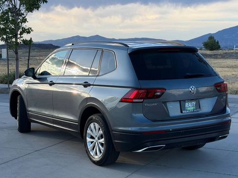 Used 2018 Volkswagen Tiguan S w/ 3rd Row Seat Package AWD/4WD image 8
