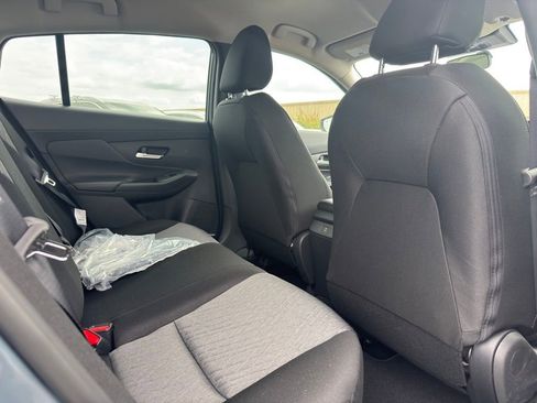 New 2026 Nissan Sentra SV w/ SV Convenience Package FWD image 19