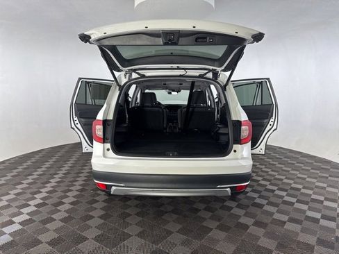 Used 2022 Honda Pilot Touring image 15