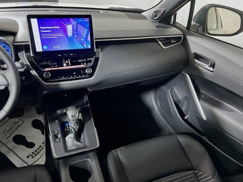 New 2026 Toyota Corolla Cross XSE AWD/4WD image 19