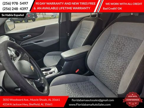 Used 2022 Chevrolet Equinox LS w/ LS Convenience Package image 12
