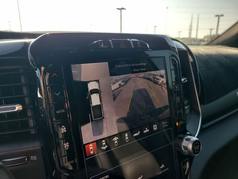 Used 2023 RAM 3500 Laramie image 24