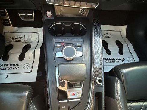 Used 2019 Audi S4 Prestige w/ Prestige Package image 11