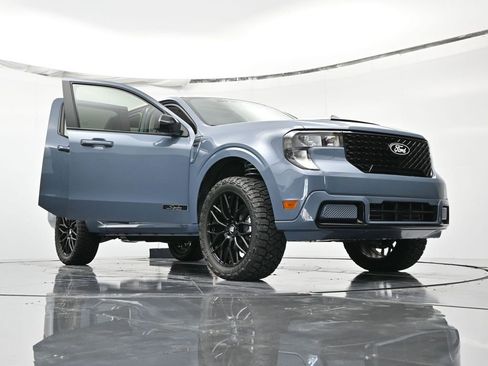 New 2025 Ford Maverick XLT w/ XLT Luxury Package AWD/4WD image 59