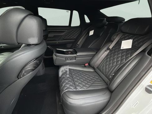 New 2026 Genesis G90 3.5T Prestige image 14