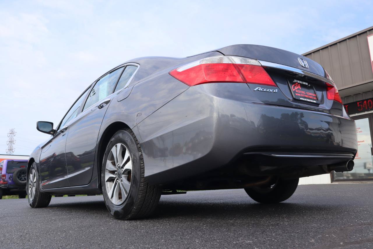 Used 2013 Honda Accord LX image 19