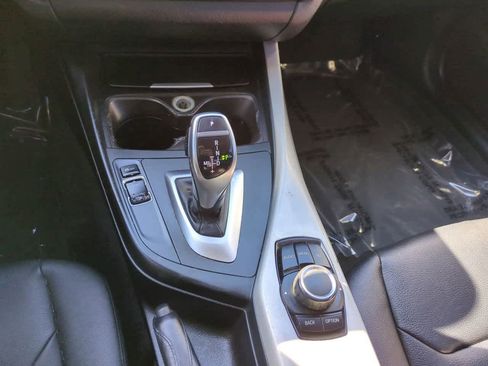 Used 2015 BMW 228i Coupe image 17