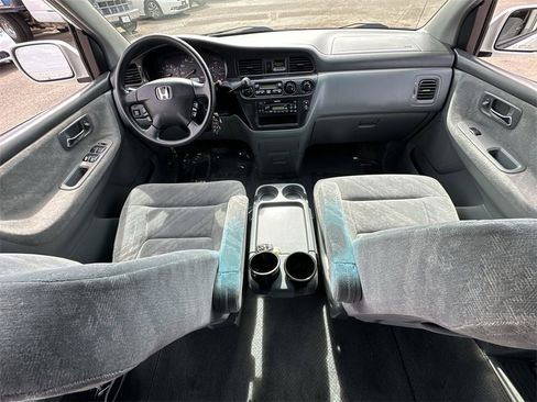 Used 2002 Honda Odyssey EX image 29