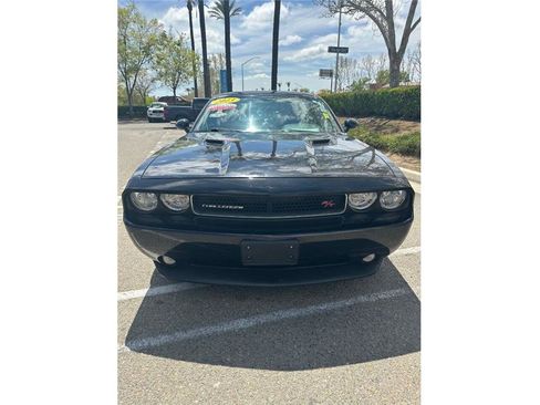 Used 2013 Dodge Challenger R/T w/ Sound Group II image 5