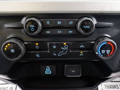 Used 2023 Ford F250 XLT AWD/4WD image 30