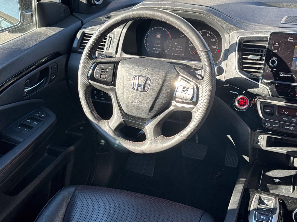 Used 2025 Honda Ridgeline Black Edition image 19