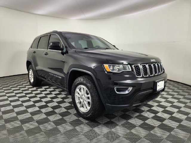 Used 2020 Jeep Grand Cherokee Laredo AWD/4WD image 7