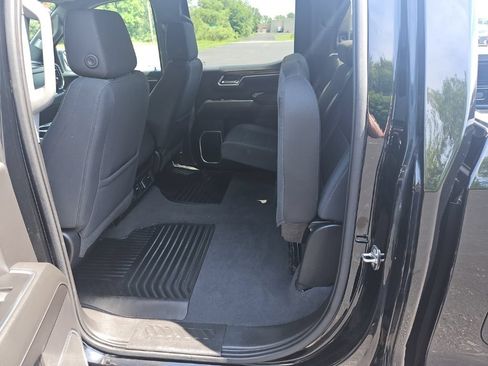Used 2022 Chevrolet Silverado 1500 RST AWD/4WD image 28