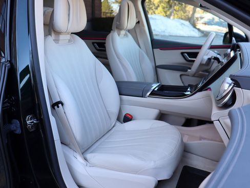 Used 2023 Mercedes-Benz EQS 450+ 4MATIC SUV w/ Exclusive Trim Package image 22