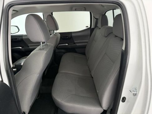 Used 2023 Toyota Tacoma SR5 w/ SR5 Appearance Package RWD image 19