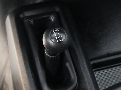 Used 2022 RAM 3500 Tradesman w/ Chrome Appearance Group image 38