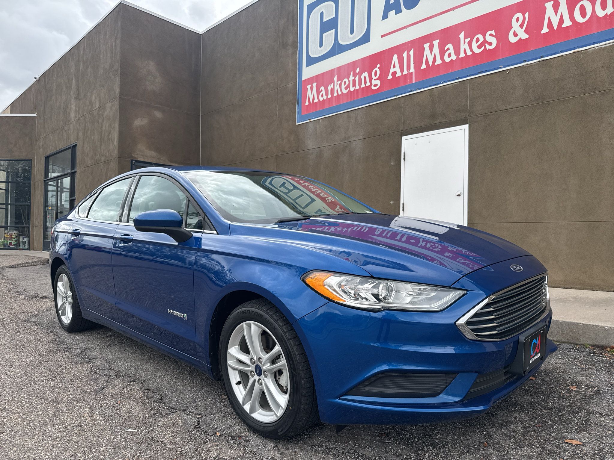 Used 2018 Ford Fusion S FWD image 3