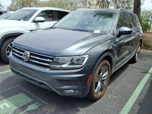 Used 2021 Volkswagen Tiguan SEL FWD image 1