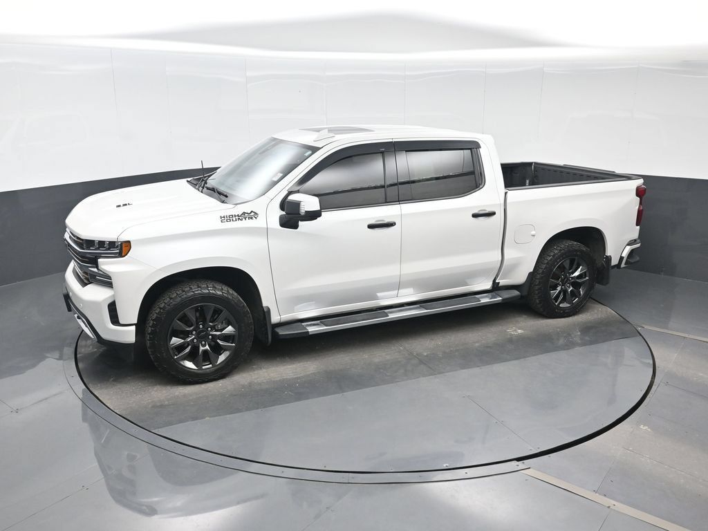 Used 2021 Chevrolet Silverado 1500 High Country w/ Safety Package II AWD/4WD image 17